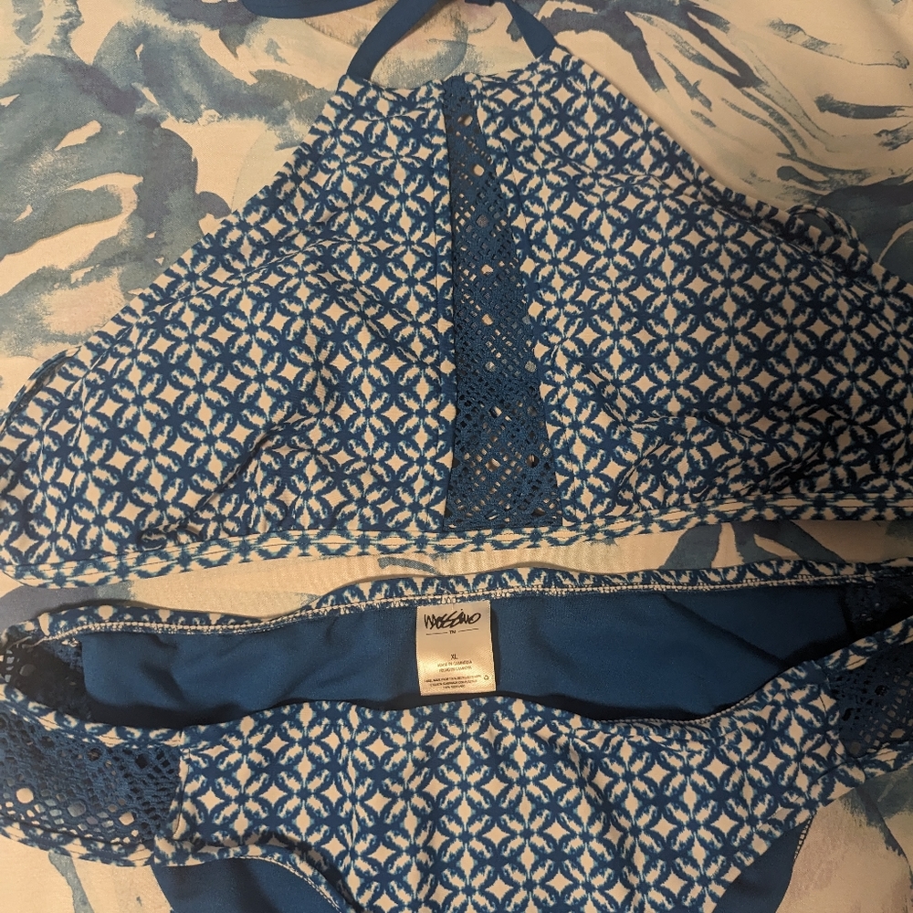XL Blue and White Halter Top Bathing Suit - Picture 11 of 16